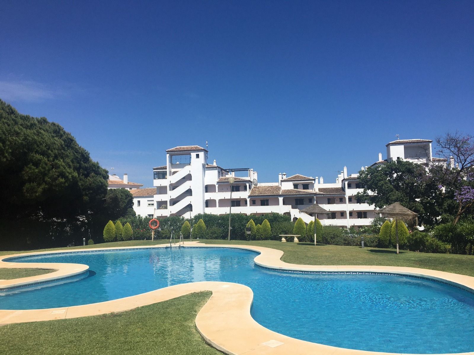 Ground Floor Apartment for sale in Calahonda